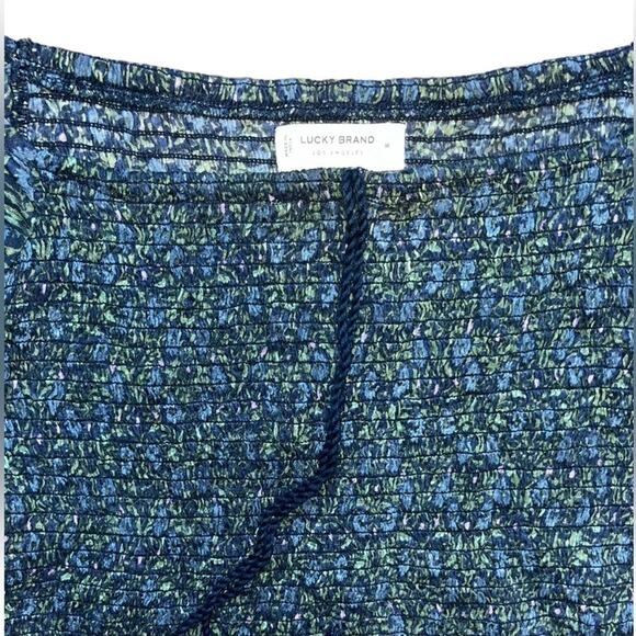 Lucky Brand Crop Top Smocked Womens Medium Navy Square Neck Off Shoulders Boho - Picture 2 of 9